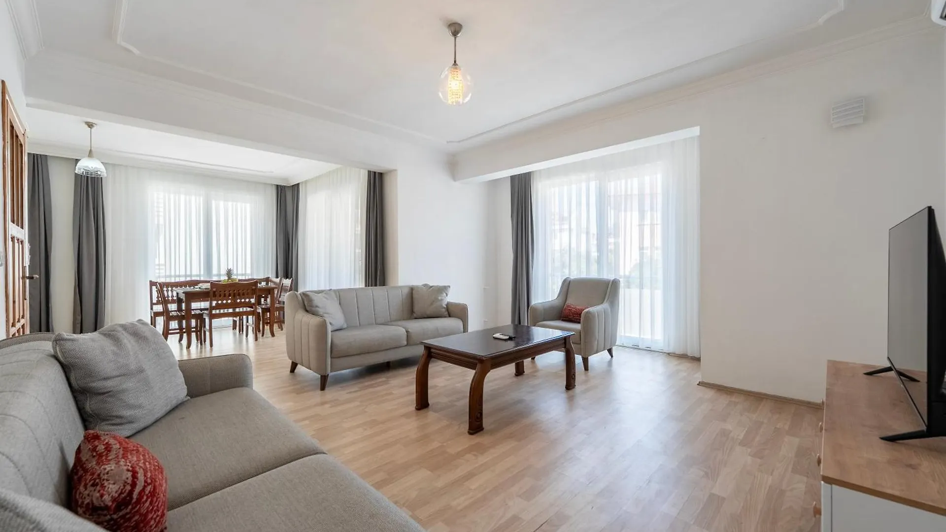Two Bedroom Apartment In Fethiye Close To City Centre 0*,  Turecko