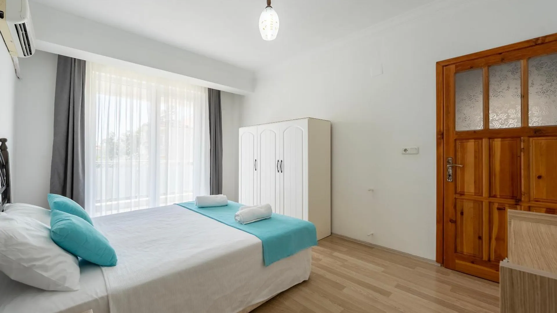 Two Bedroom Apartment In Fethiye Close To City Centre