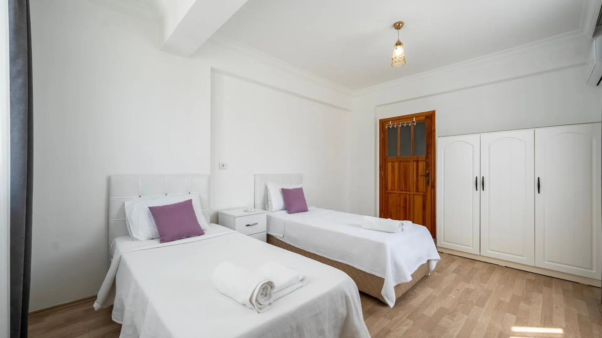 Two Bedroom Apartment In Fethiye Close To City Centre 0*,